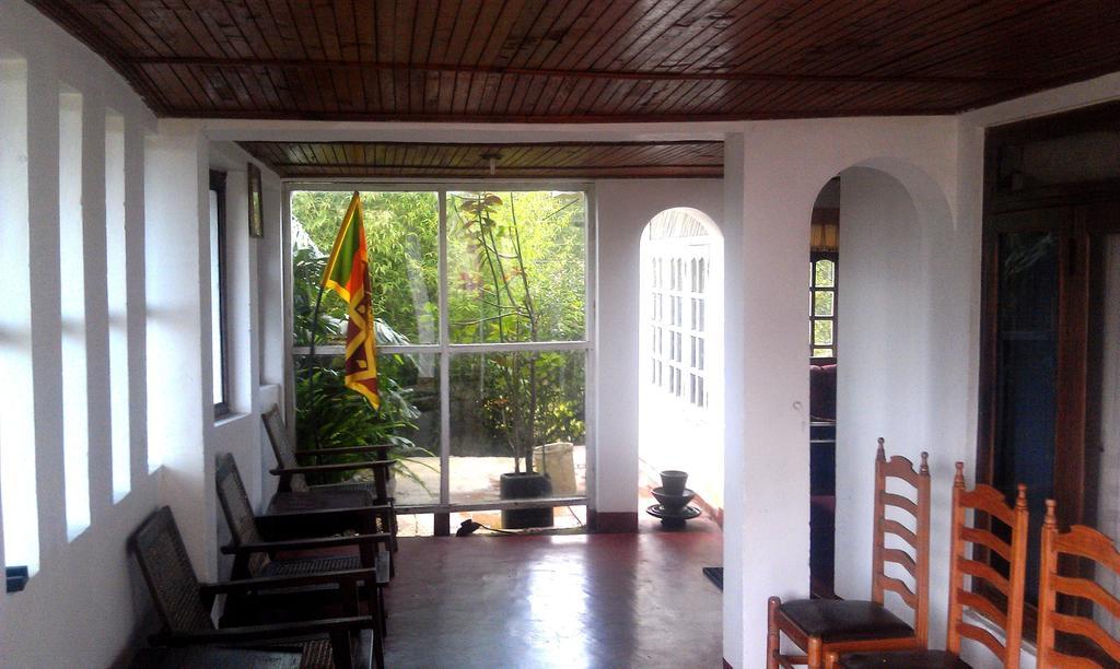 St. Andrews Hostel Nuwara Eliya Bilik gambar